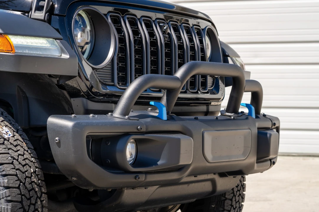 2023 Jeep JL Wrangler - Image 11 of 31
