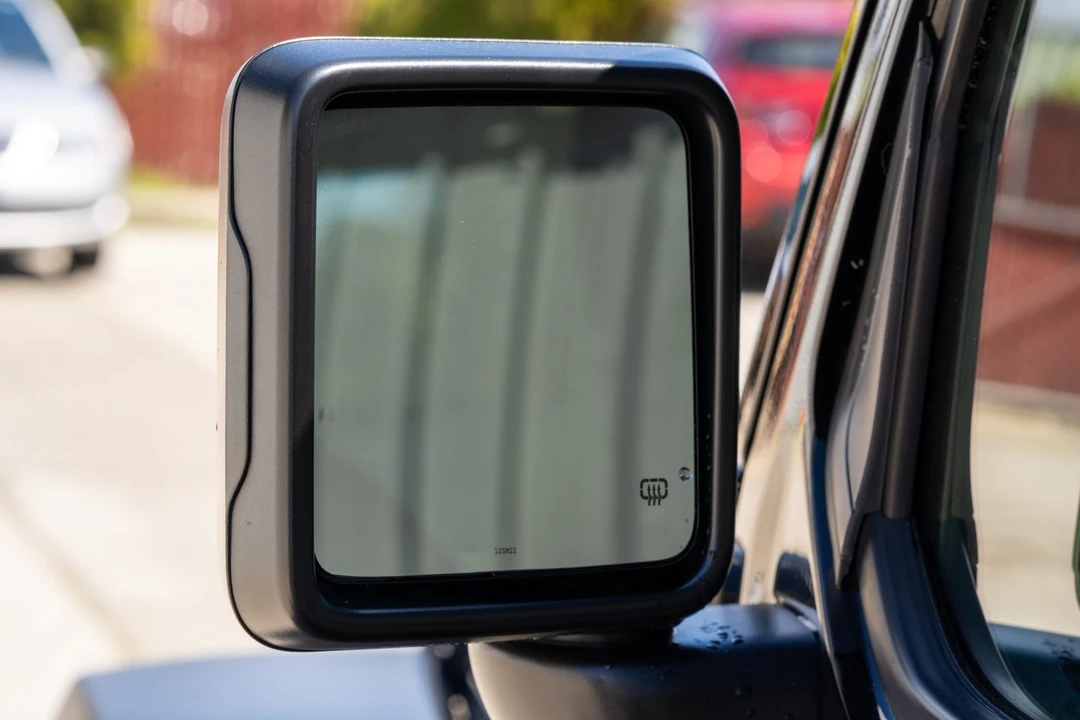 2023 Jeep JL Wrangler - Image 24 of 31