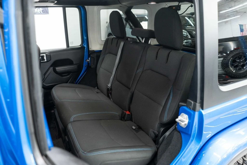 2023 Jeep JL Wrangler - Image 11 of 12