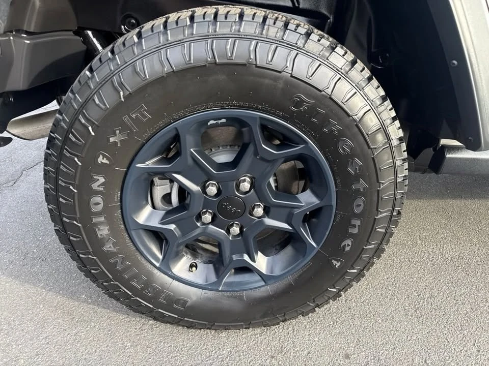 2023 Jeep JL Wrangler - Image 10 of 12