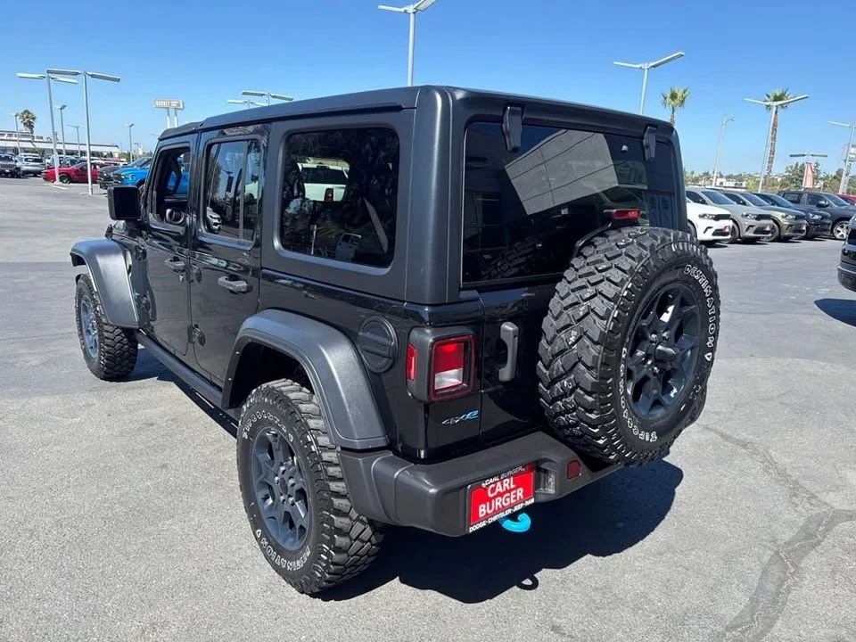 2023 Jeep JL Wrangler - Image 4 of 19