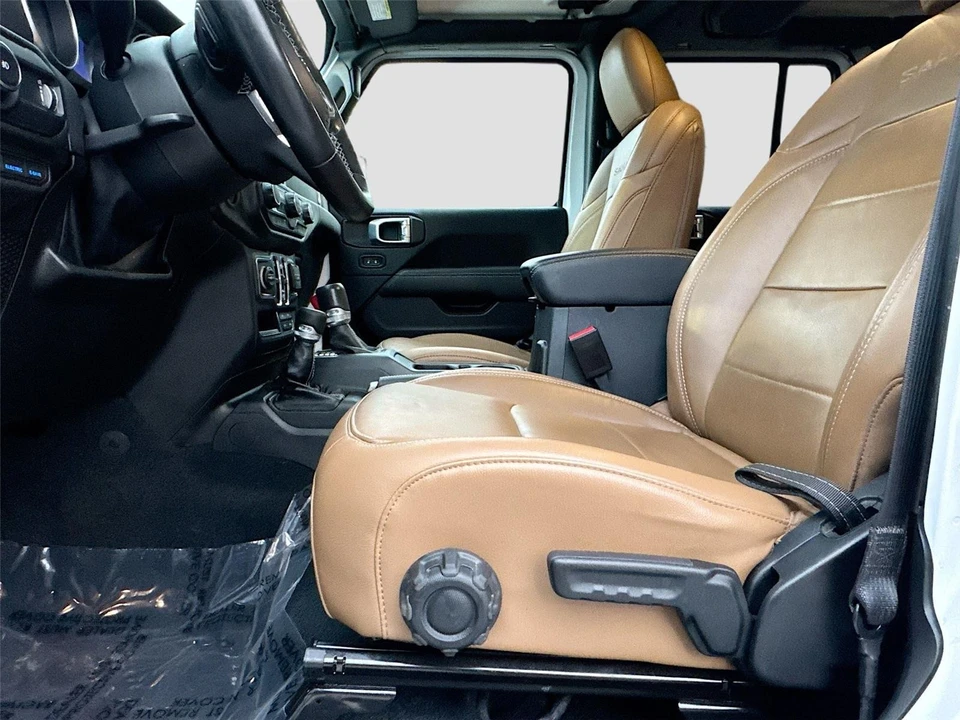 2023 Jeep JL Wrangler - Image 18 of 21