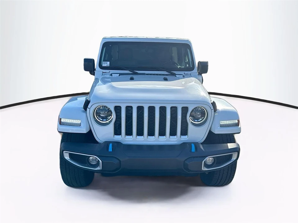2023 Jeep JL Wrangler - Image 2 of 16