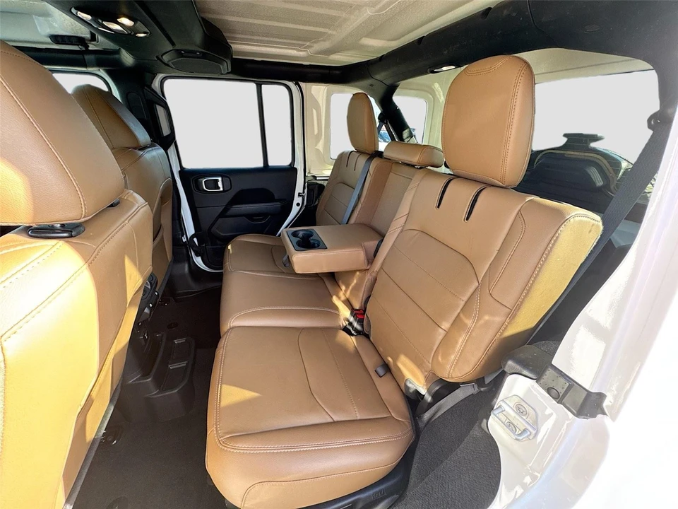 2023 Jeep JL Wrangler - Image 13 of 16
