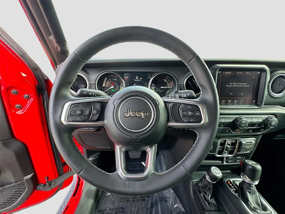 2023 Jeep JL Wrangler - Image 10 of 21