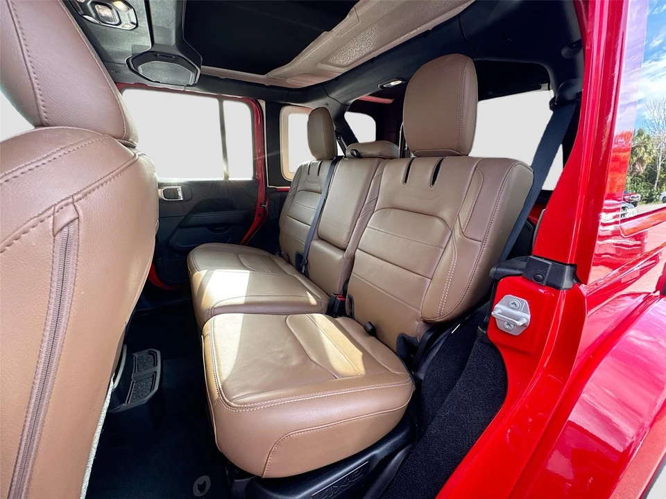 2023 Jeep JL Wrangler - Image 21 of 21