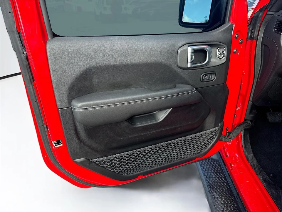 2023 Jeep JL Wrangler - Image 12 of 13