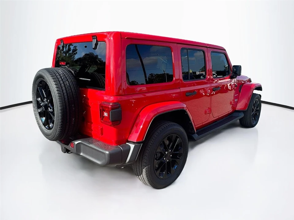 2023 Jeep JL Wrangler - Image 7 of 13