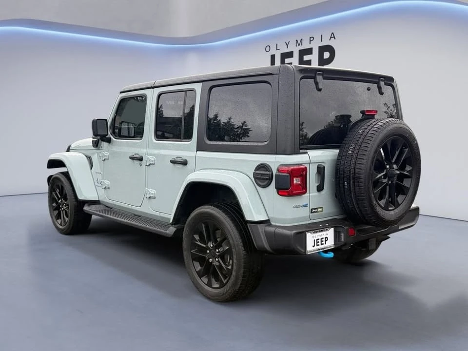2023 Jeep JL Wrangler - Image 3 of 20