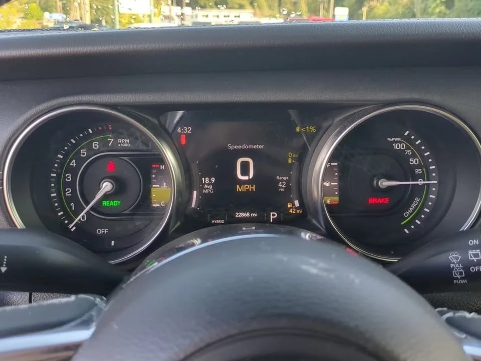 2023 Jeep JL Wrangler - Image 15 of 19