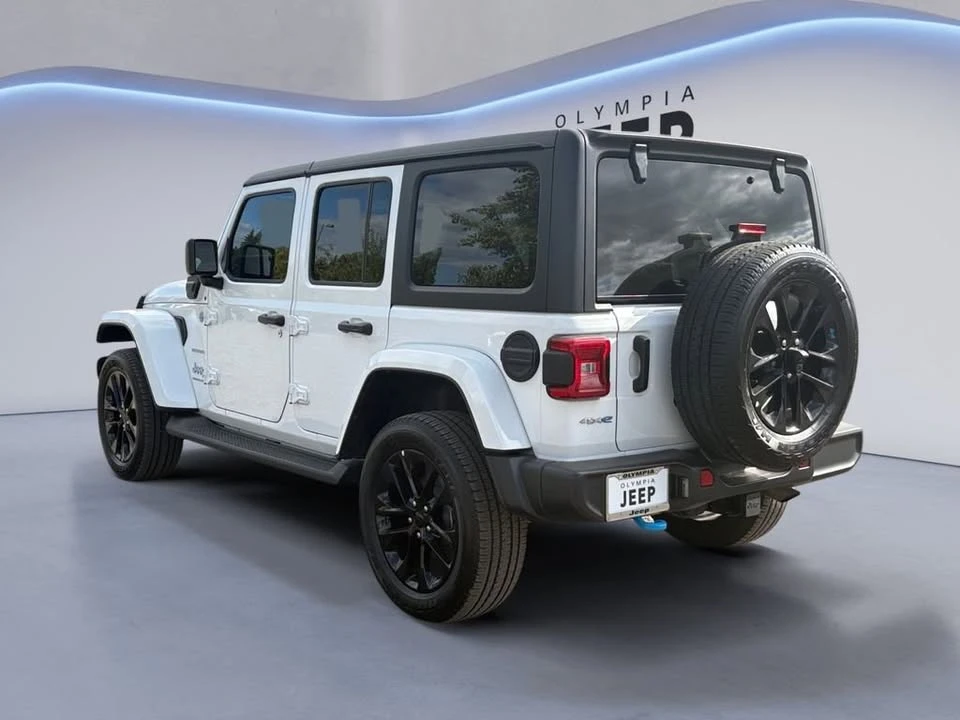 2023 Jeep JL Wrangler - Image 3 of 20