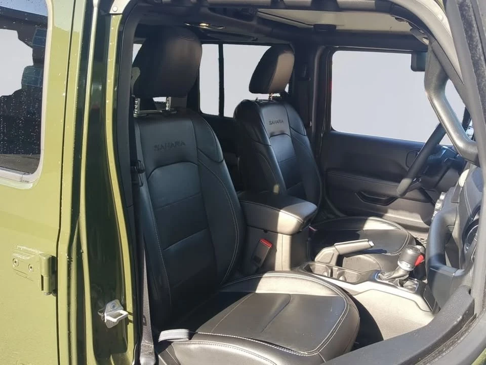 2023 Jeep JL Wrangler - Image 18 of 19