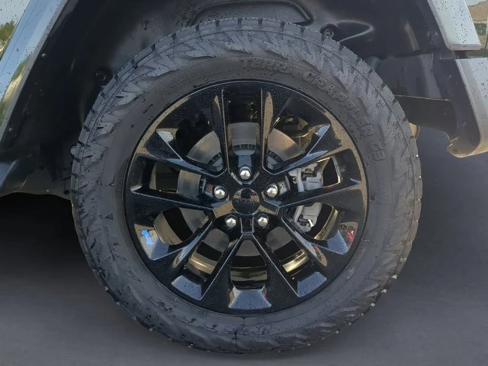2023 Jeep JL Wrangler - Image 10 of 19