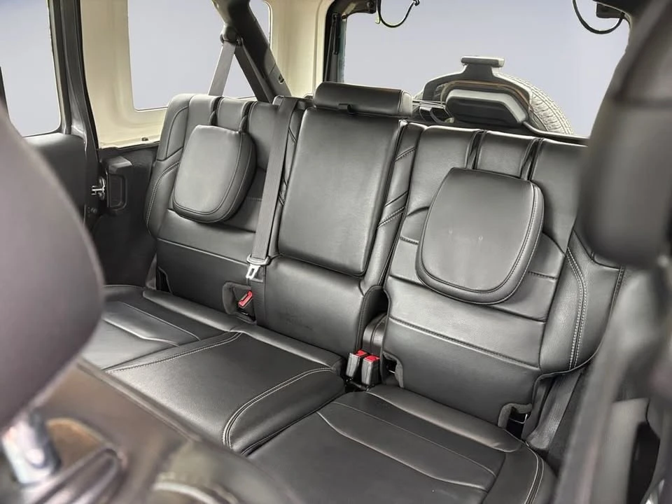 2023 Jeep JL Wrangler - Image 15 of 20