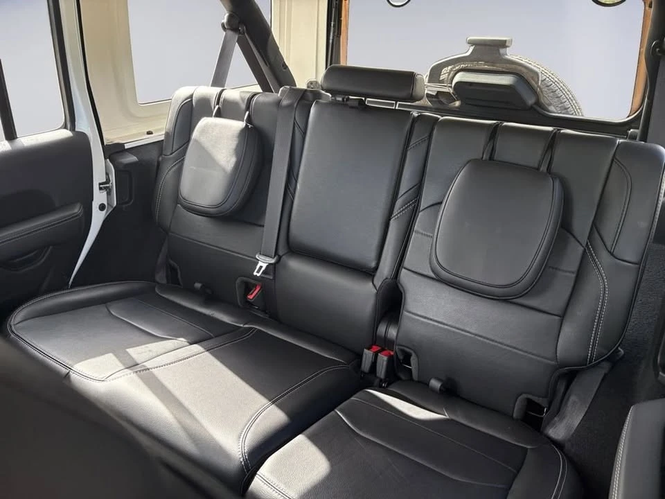 2023 Jeep JL Wrangler - Image 16 of 20