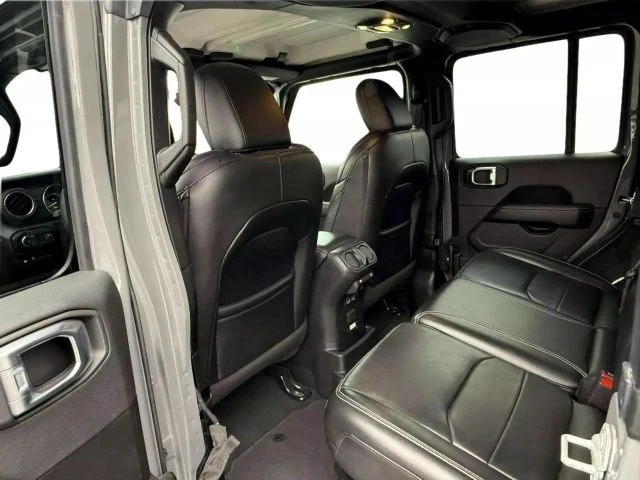 2023 Jeep JL Wrangler - Image 17 of 21
