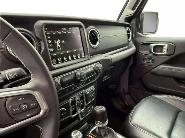 2023 Jeep JL Wrangler - Image 15 of 21