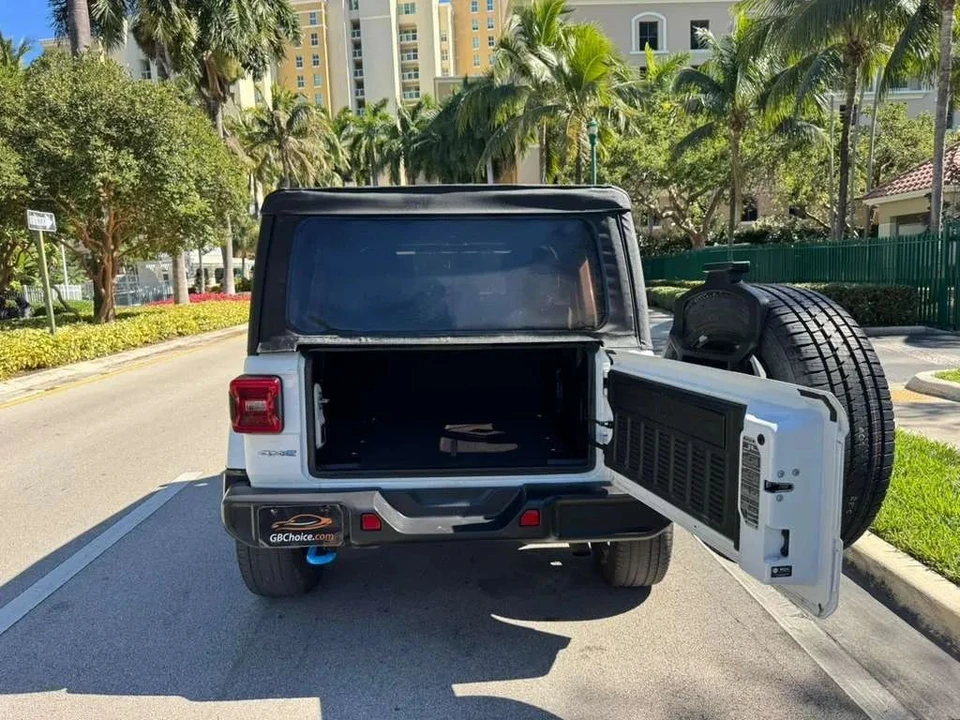 2023 Jeep JL Wrangler - Image 12 of 12