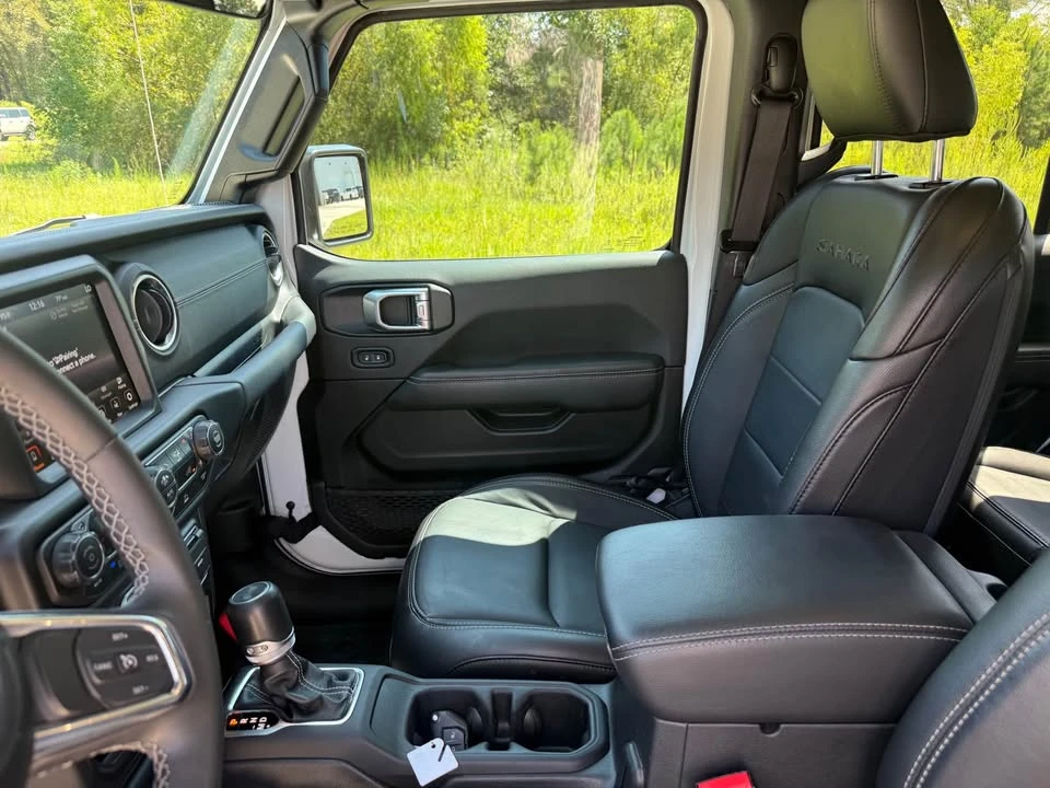 2023 Jeep JL Wrangler - Image 12 of 16