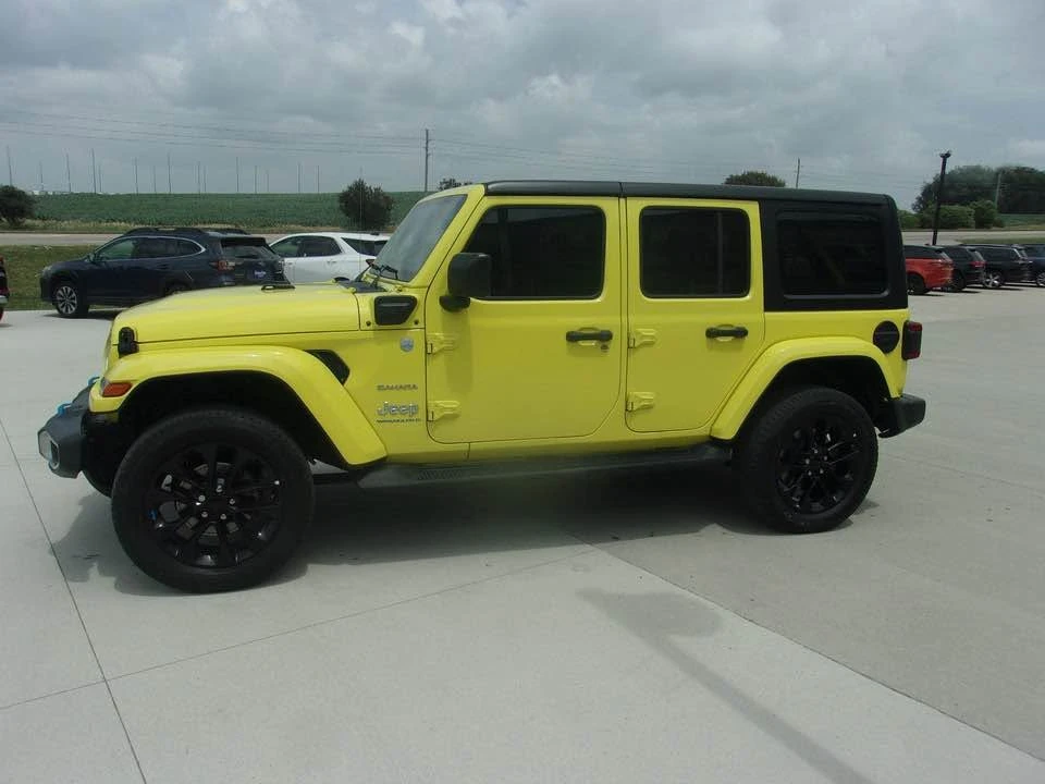 2023 Jeep JL Wrangler - Image 4 of 15