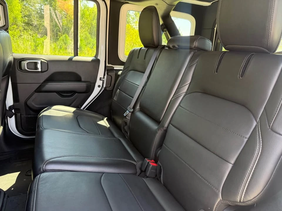 2023 Jeep JL Wrangler - Image 14 of 16