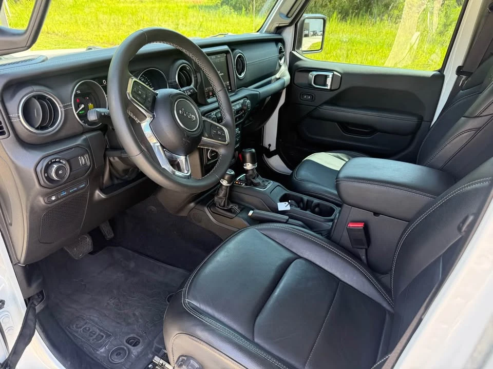 2023 Jeep JL Wrangler - Image 11 of 16