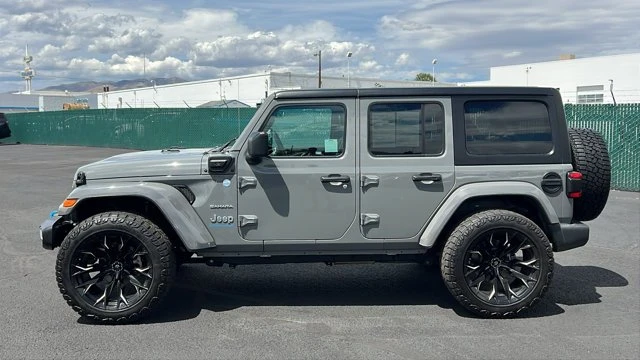 2023 Jeep JL Wrangler - Image 8 of 20