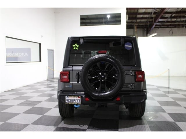 2023 Jeep JL Wrangler - Image 5 of 20