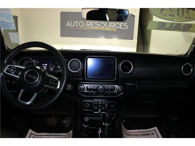 2023 Jeep JL Wrangler - Image 13 of 20