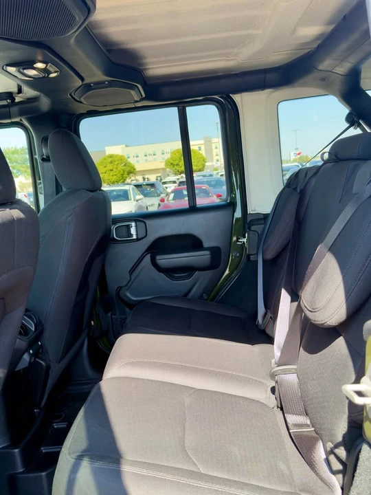 2023 Jeep JL Wrangler - Image 5 of 5