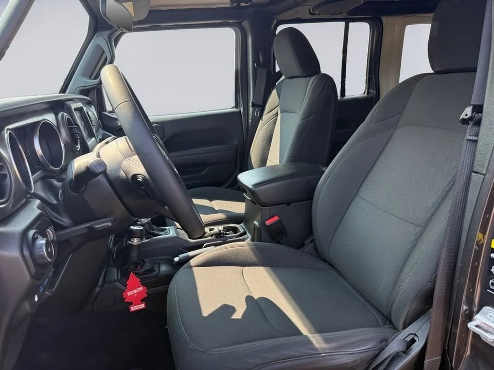 2023 Jeep JL Wrangler - Image 11 of 20