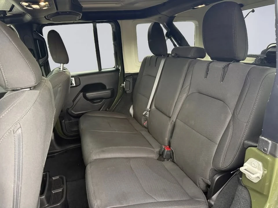 2023 Jeep JL Wrangler - Image 18 of 20