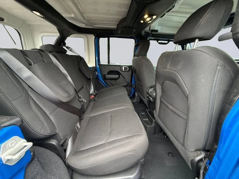 2023 Jeep JL Wrangler - Image 19 of 20