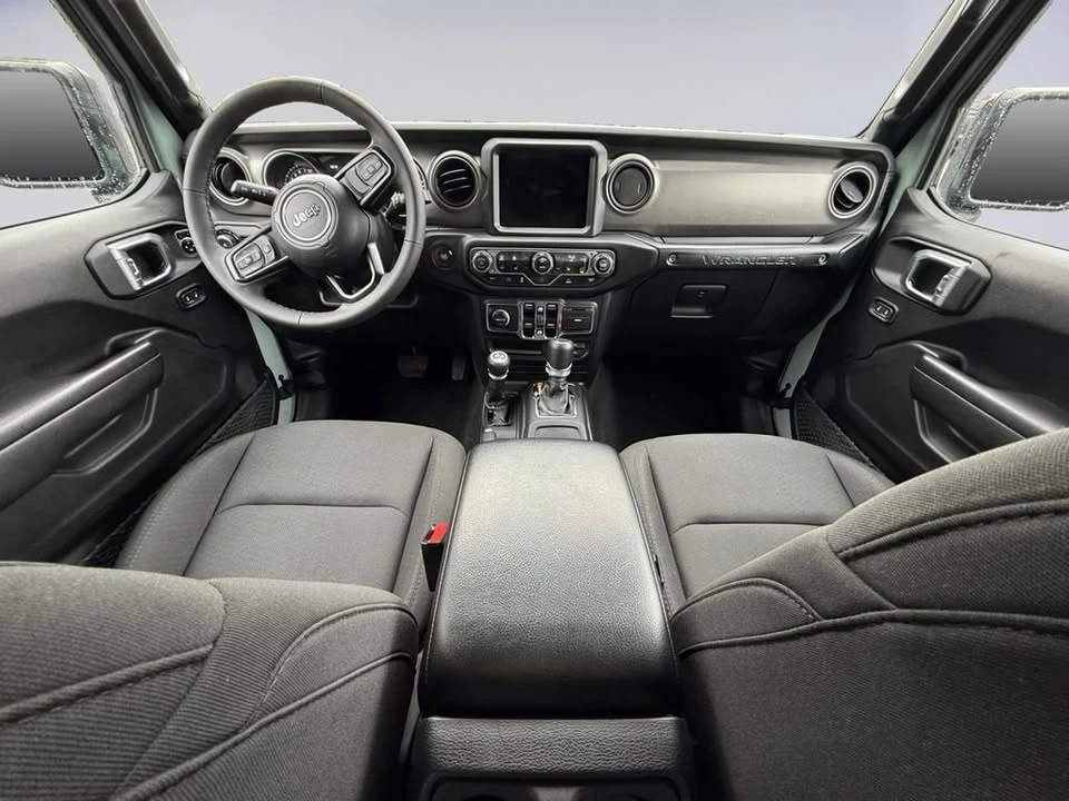 2023 Jeep JL Wrangler - Image 13 of 20