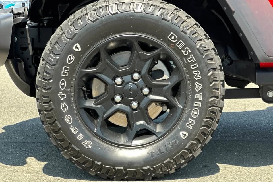 2023 Jeep JL Wrangler - Image 14 of 17