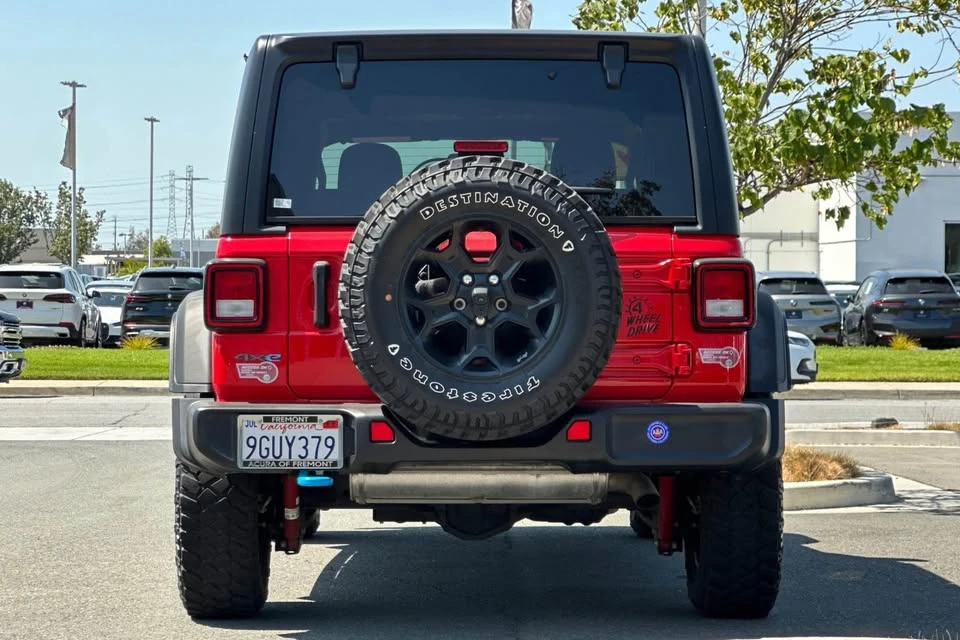 2023 Jeep JL Wrangler - Image 5 of 17