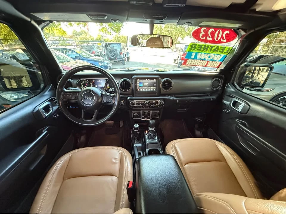 2023 Jeep JL Wrangler - Image 10 of 19