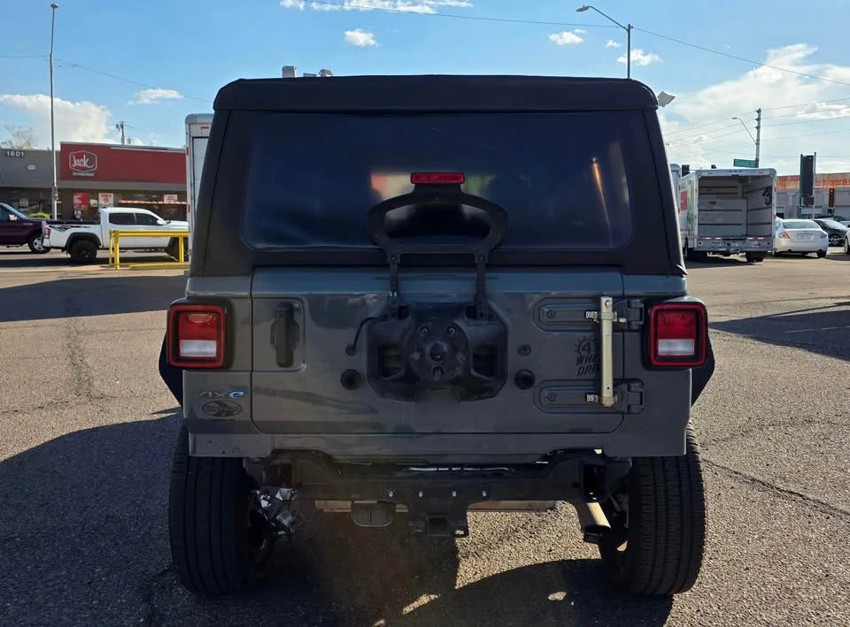 2023 Jeep JL Wrangler - Image 5 of 15