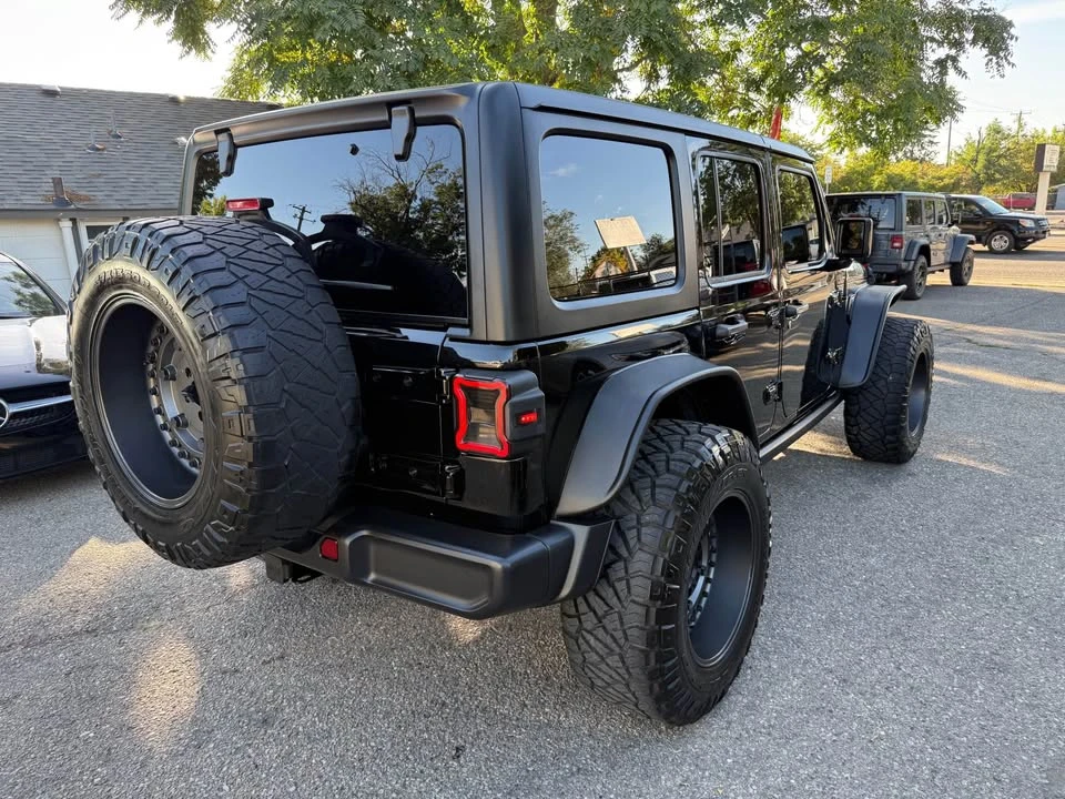 2023 Jeep JL Wrangler - Image 6 of 19