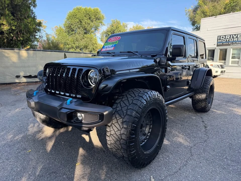 2023 Jeep JL Wrangler - Image 3 of 19
