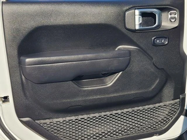 2023 Jeep JL Wrangler - Image 11 of 18