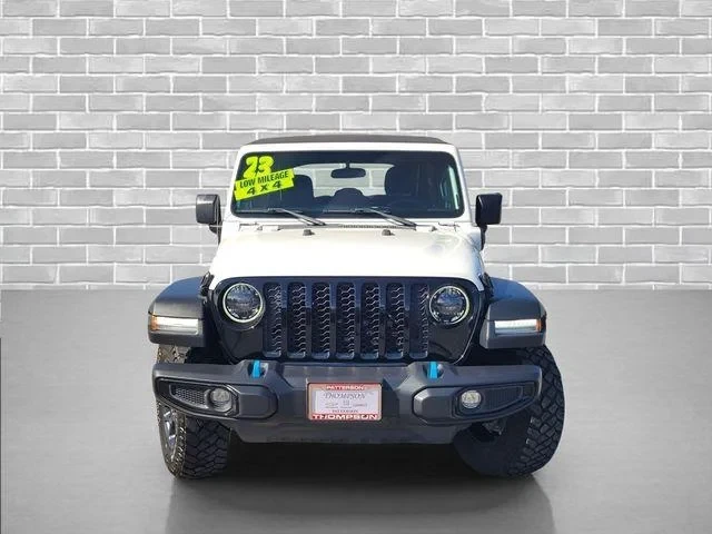 2023 Jeep JL Wrangler - Image 2 of 18