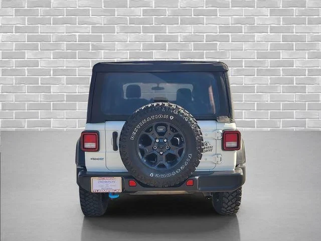 2023 Jeep JL Wrangler - Image 5 of 18