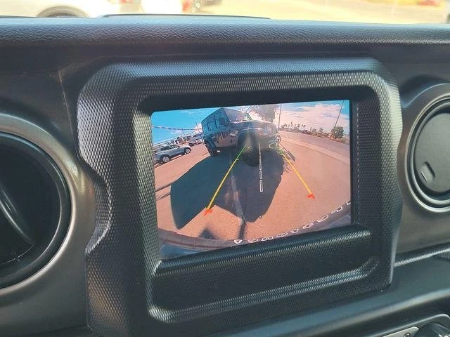 2023 Jeep JL Wrangler - Image 17 of 18
