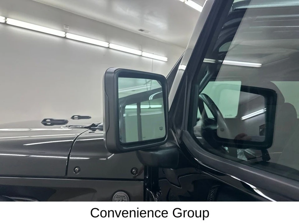 2023 Jeep JL Wrangler - Image 19 of 31