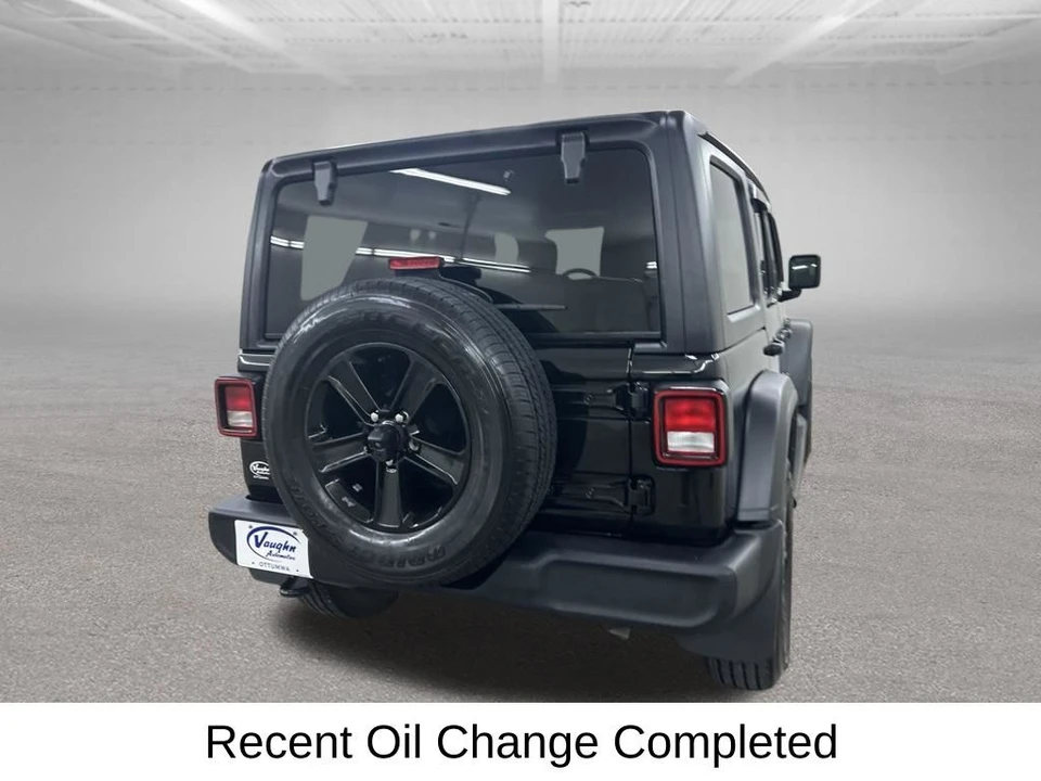 2023 Jeep JL Wrangler - Image 13 of 31
