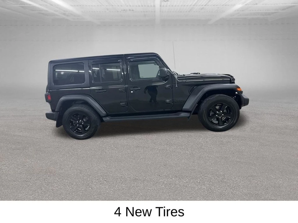 2023 Jeep JL Wrangler - Image 16 of 31