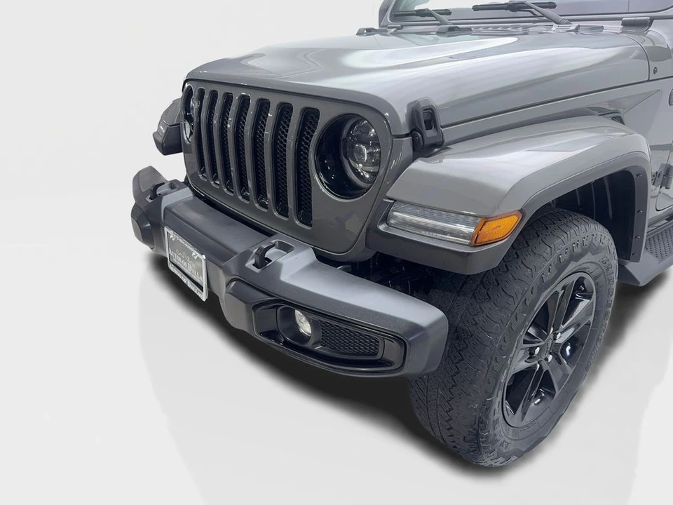 2023 Jeep JL Wrangler - Image 16 of 21