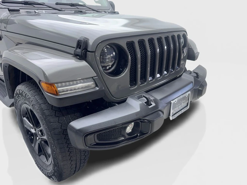 2023 Jeep JL Wrangler - Image 17 of 21
