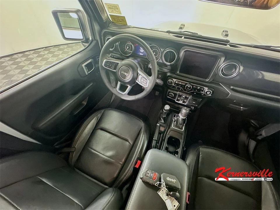 2023 Jeep JL Wrangler - Image 9 of 21